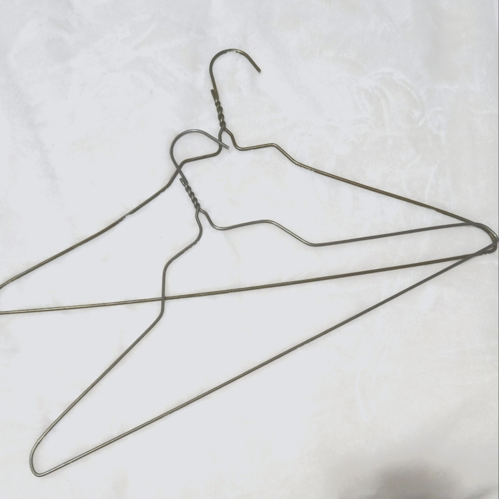 2 coat hangers